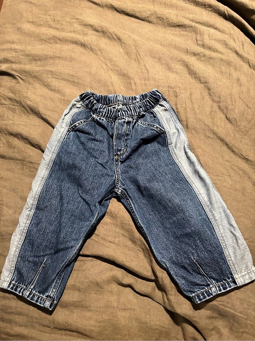 Gap Kids Color Block Barrel Jeans Boys 4T 100% cotton
